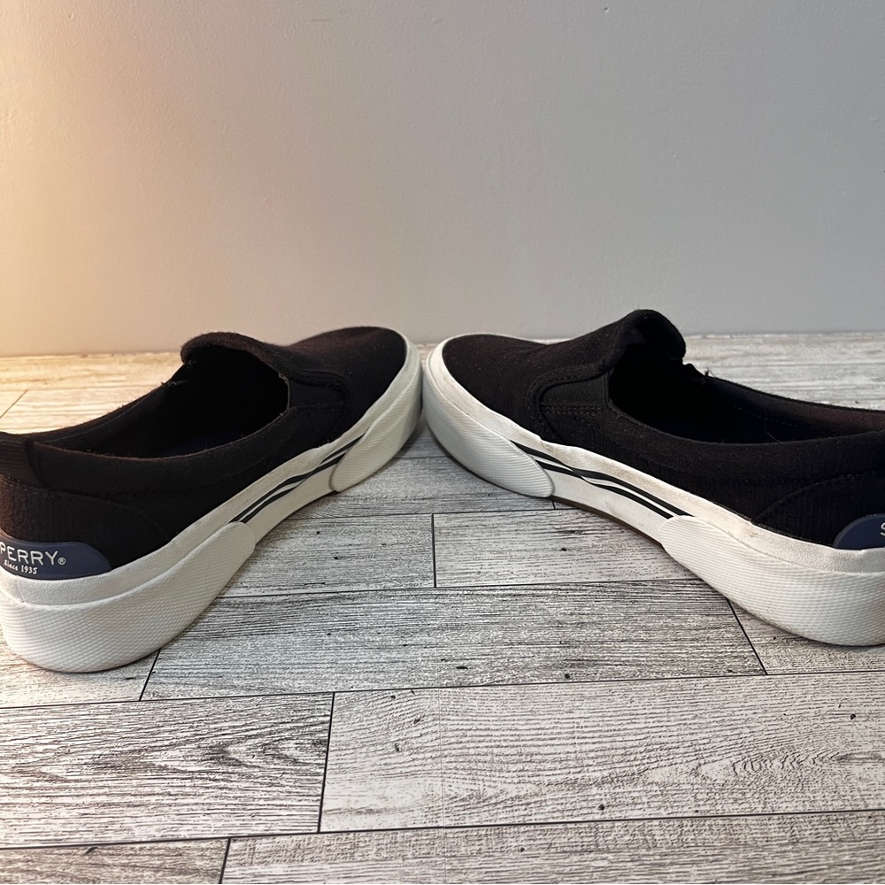 Sperry - Women's Pier Wave High Slip On Sneakers Size: 6.5 - Picture 8 of 12